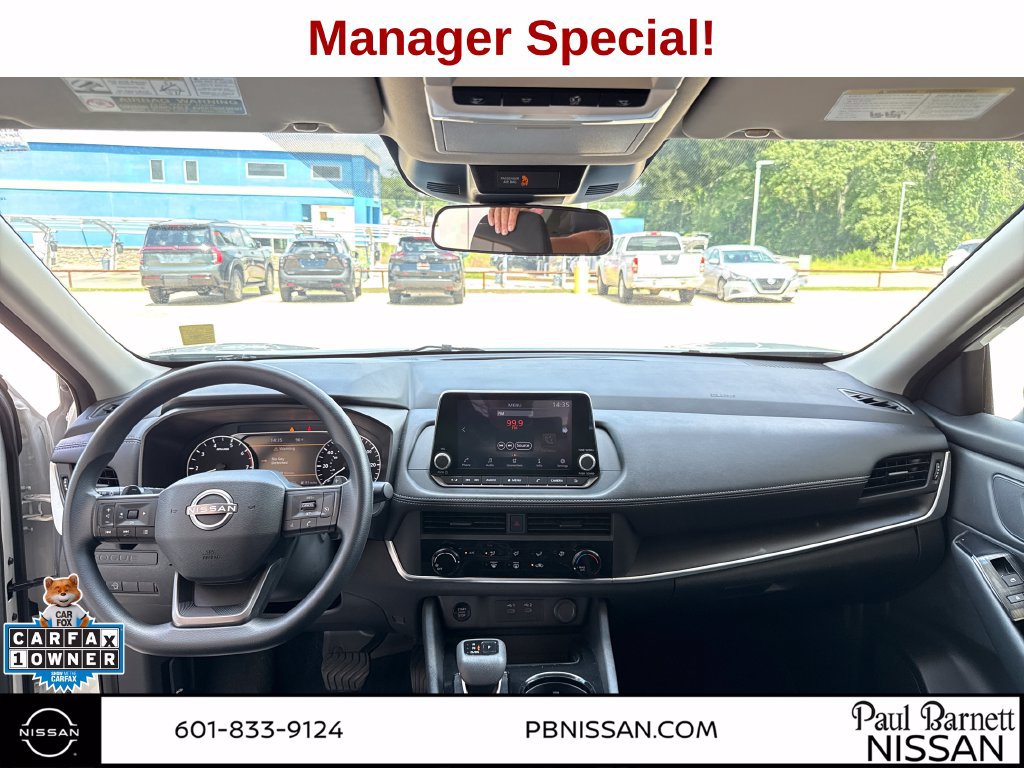 Used 2025 Nissan Rogue S FWD image 15