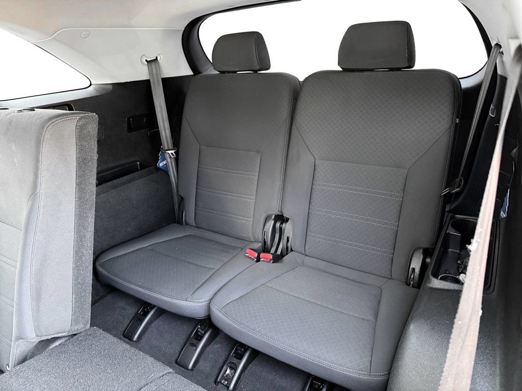 Used 2019 Kia Sorento L FWD image 24