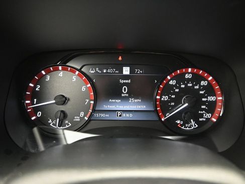 Used 2024 Nissan Frontier Pro-X w/ Pro Convenience Package RWD image 15