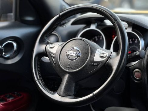 Used 2015 Nissan Juke SV w/ Cold Weather Package AWD/4WD image 12
