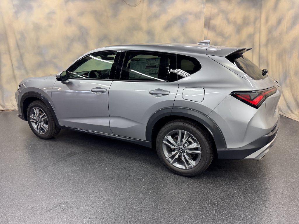 Used 2025 Acura ADX AWD image 4