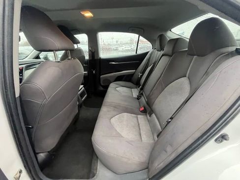 Used 2023 Toyota Camry LE image 7