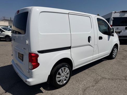 Used 2021 Nissan NV200 SV w/ Back Door Glass Package FWD image 6