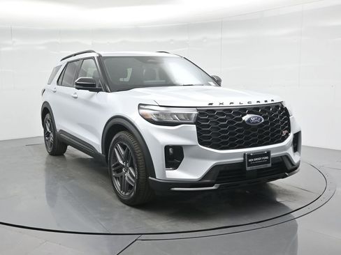 New 2026 Ford Explorer ST w/ Sun And Sound Package image 23