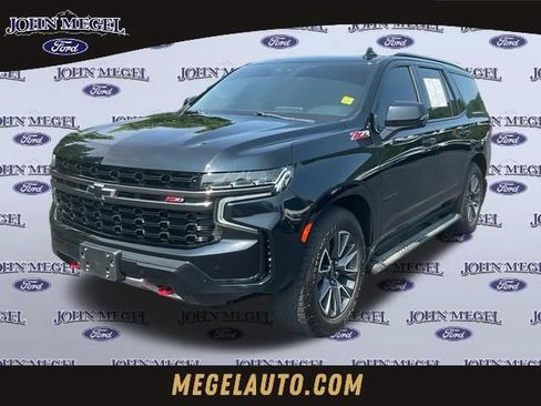 Used 2021 Chevrolet Tahoe Z71 w/ Z71 Off-Road Package AWD/4WD image 1