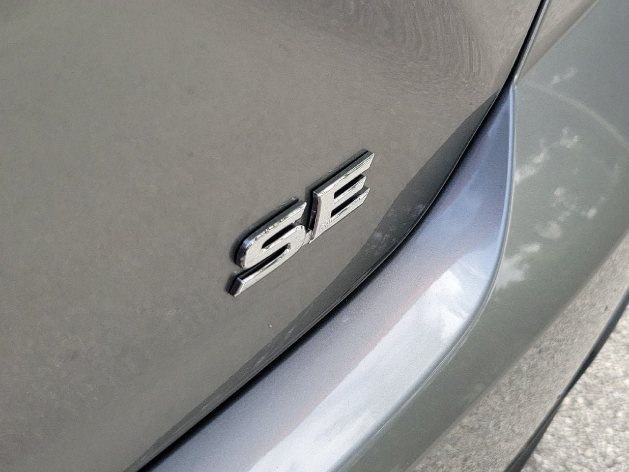 Used 2026 Toyota Camry SE FWD image 8