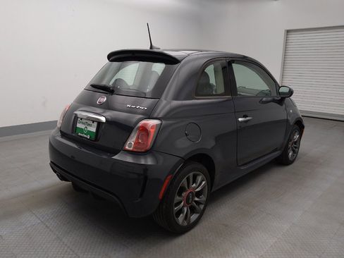 Used 2018 FIAT 500 Pop w/ Urbana Appearance Package FWD image 9