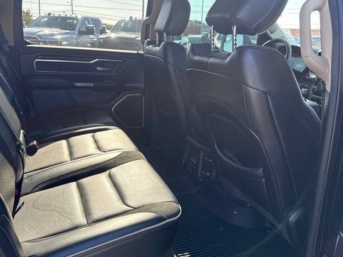 Used 2019 RAM 1500 Laramie AWD/4WD image 14
