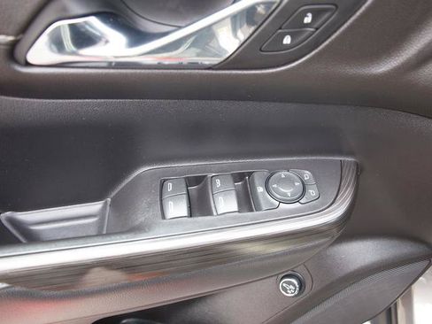 Used 2019 GMC Acadia SLT w/ LPO, Floor Liner Package AWD/4WD image 9