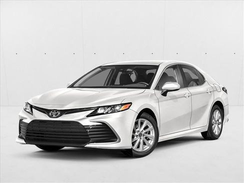 Certified 2024 Toyota Camry LE FWD image 1