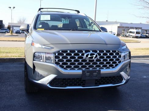 Used 2022 Hyundai Santa Fe SEL w/ Convenience Package image 6