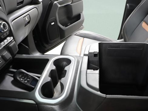 Used 2023 GMC Sierra 2500 AT4 w/ AT4 Premium Plus Package image 21