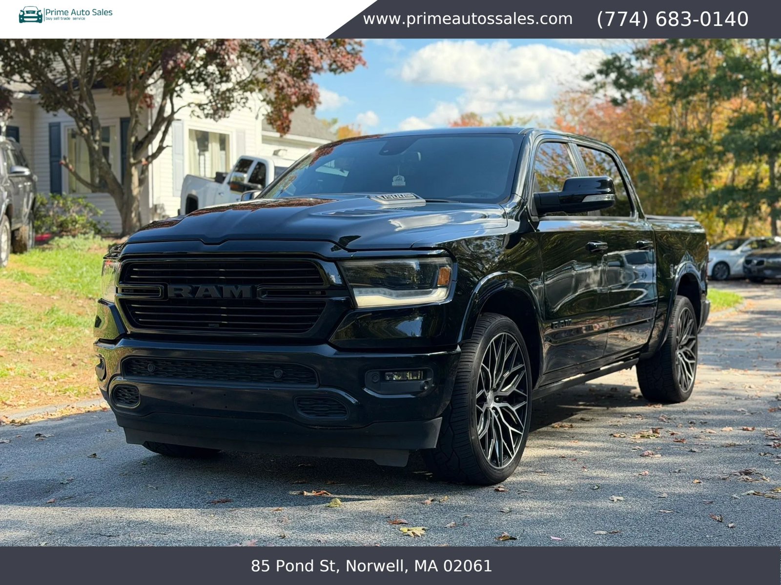 Used 2019 RAM 1500 Laramie AWD/4WD image 2