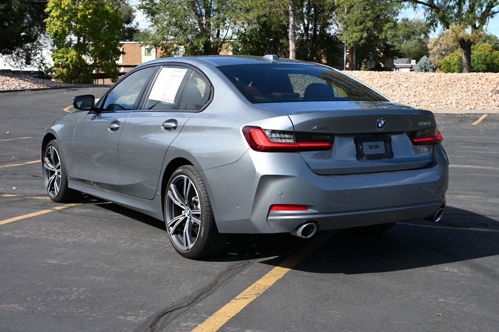 Used 2023 BMW 330i xDrive Sedan w/ Premium Package AWD/4WD image 3