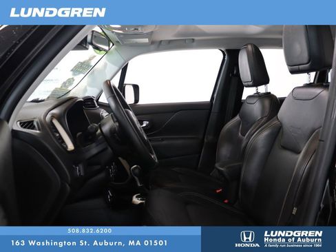 Used 2016 Jeep Renegade Limited image 6
