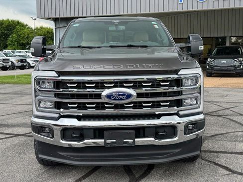 Used 2024 Ford F250 Lariat AWD/4WD image 9