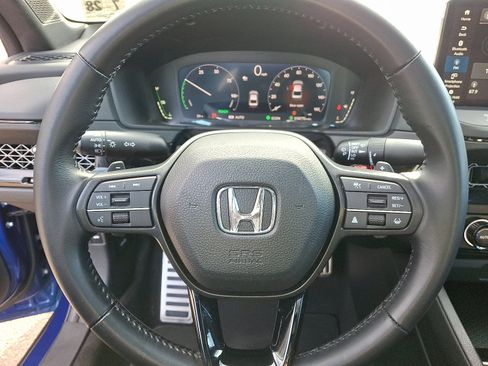 Used 2023 Honda Accord Sport image 25