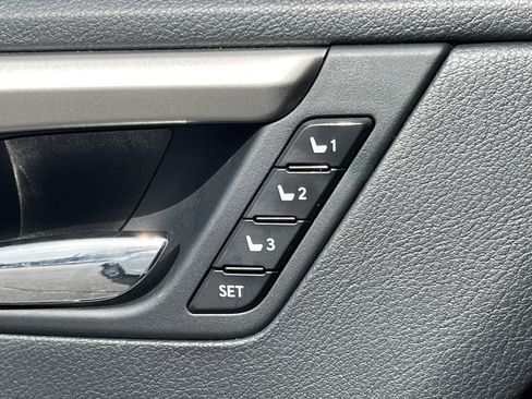 Used 2019 Lexus RX 350L 350L image 18