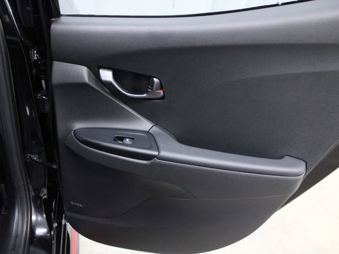 Used 2020 Hyundai Veloster N w/ Performance Package image 19