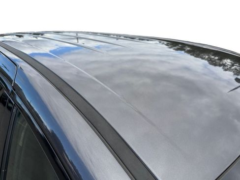 Used 2023 Chrysler Pacifica Touring-L w/ S Appearance Package FWD image 28