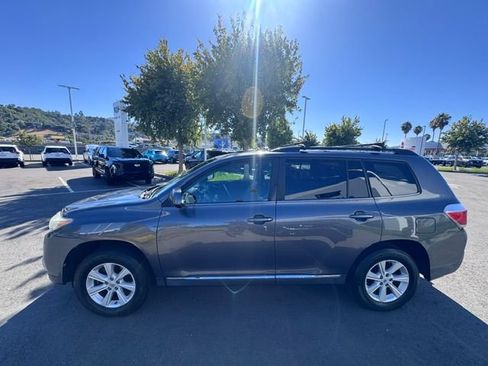 Used 2013 Toyota Highlander SE AWD/4WD image 5
