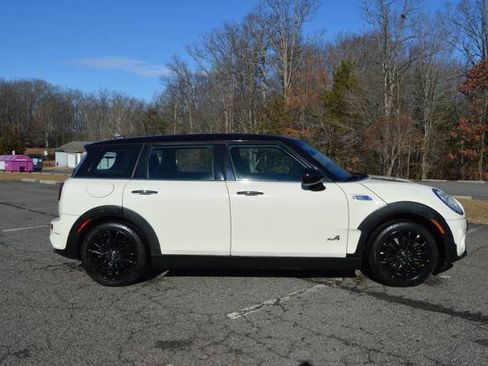 Used 2017 MINI Cooper Clubman S AWD/4WD image 4