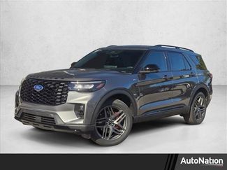 New 2026 Ford Explorer ST-Line w/ ST-Line Street Pack video 1