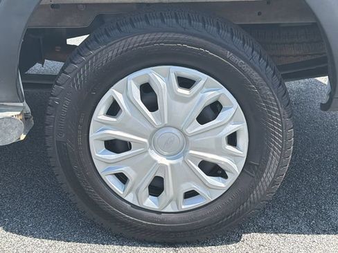Certified 2025 Ford Transit 250 Low Roof w/ Exterior Upgrade Package RWD image 20