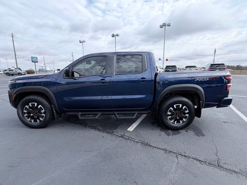 Used 2022 Nissan Frontier PRO-4X image 5
