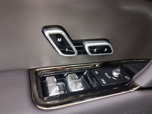 New 2025 Land Rover Range Rover Sport Dynamic SE image 12