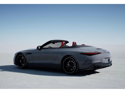 New 2026 Mercedes-Benz SL 63 AMG 4MATIC image 32