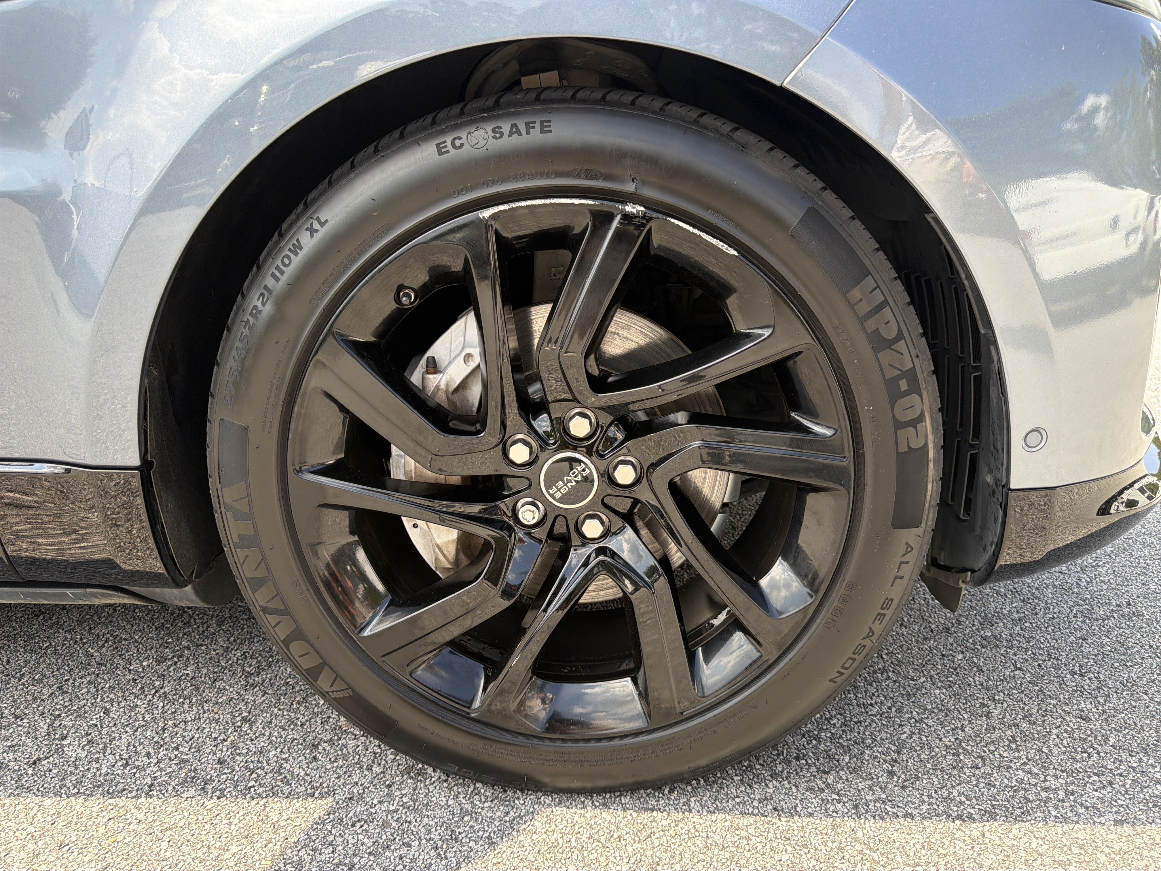 Used 2018 Land Rover Range Rover Sport HSE AWD/4WD image 14