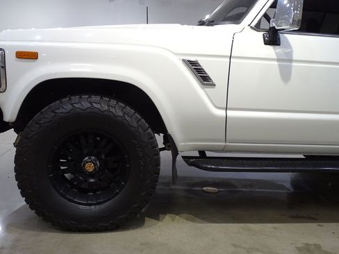 Used 1988 Toyota Land Cruiser AWD/4WD image 28