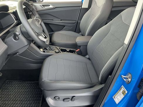 New 2025 Volkswagen Taos SE AWD/4WD image 14