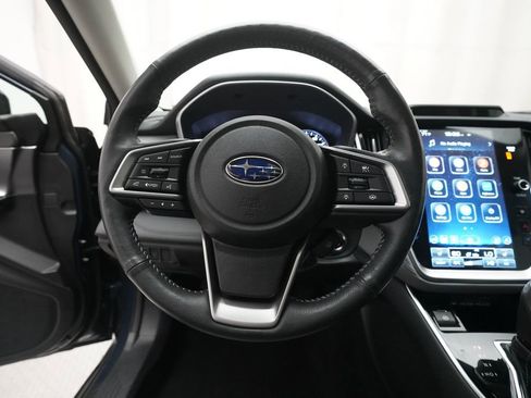 Used 2023 Subaru Outback Limited XT image 4