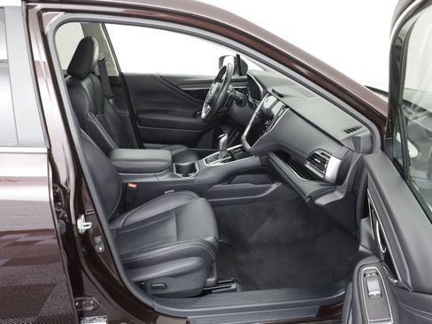 Used 2025 Subaru Outback Limited AWD/4WD image 19