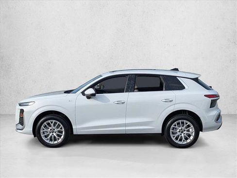 New 2026 Audi Q3 quattro 2.0T AWD/4WD image 8