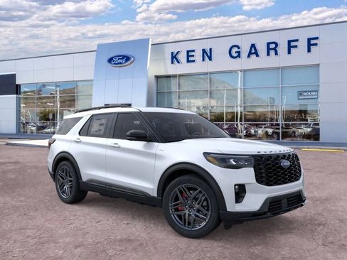 New 2026 Ford Explorer ST-Line w/ ST-Line Street Pack AWD/4WD image 8