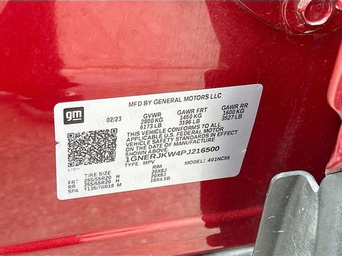 Used 2023 Chevrolet Traverse RS image 33