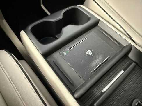 Used 2026 Honda Odyssey Touring image 25