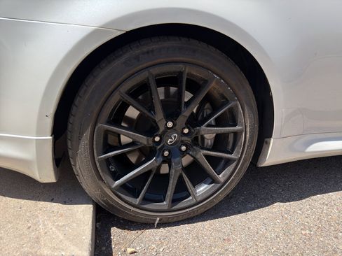 Used 2015 INFINITI Q60 Sport Limited image 14