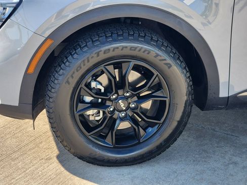 Used 2023 Kia Sportage X-Pro AWD/4WD image 11