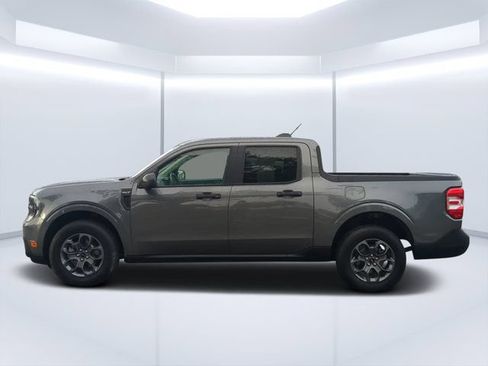Used 2025 Ford Maverick XLT w/ Equipment Group 302A AWD/4WD image 6