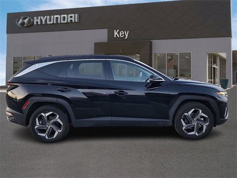 Certified 2022 Hyundai Tucson Limited image 2