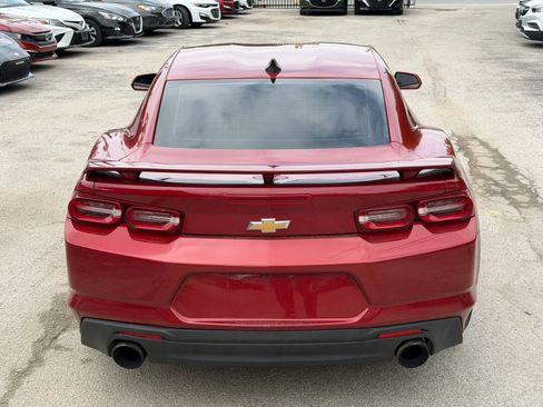 Used 2020 Chevrolet Camaro LT RWD image 12