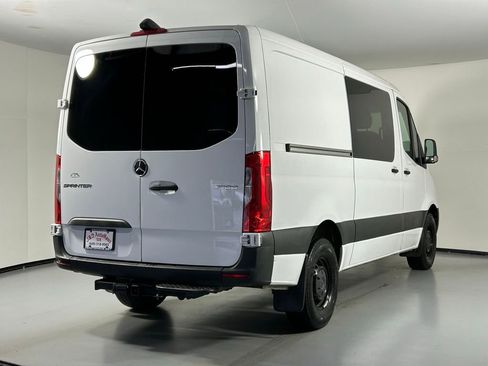 Used 2024 Mercedes-Benz Sprinter 2500 image 7
