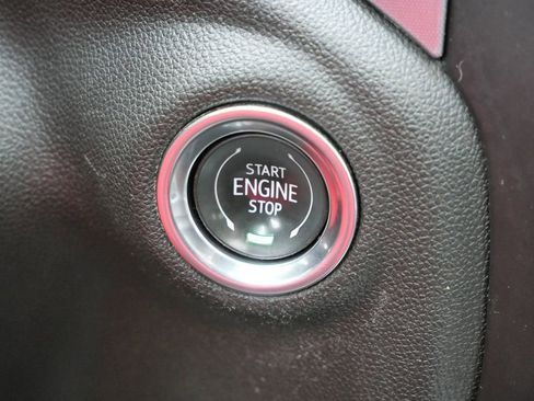 Used 2019 GMC Sierra 1500 SLT w/ SLT Premium Plus Package image 42