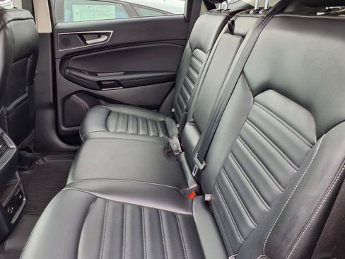 Used 2022 Ford Edge SEL w/ Convenience Package AWD/4WD image 7