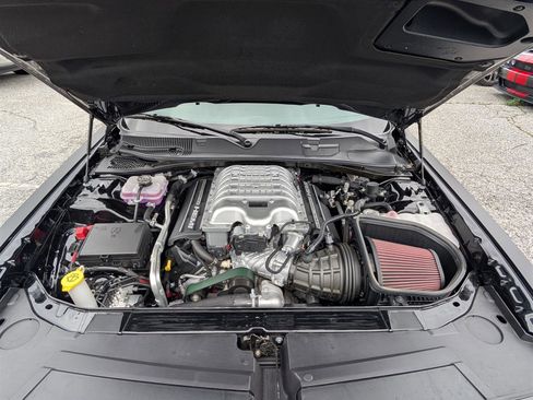Used 2022 Dodge Challenger SRT Hellcat Redeye image 9