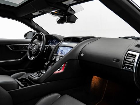Used 2021 Jaguar F-TYPE R-Dynamic AWD/4WD image 46